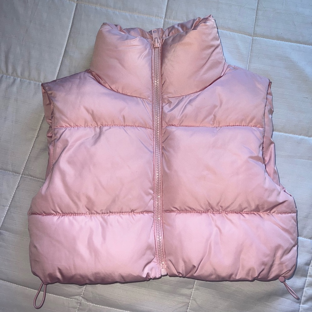 Forever 21 Pink Crop Vest